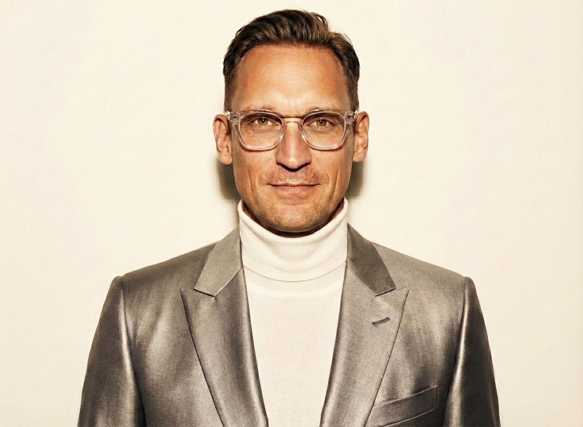 Portrait Christopher Peterka